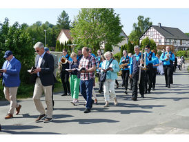 Bittprozession an Pfingstmontag (Foto: Karl-Franz Thiede)